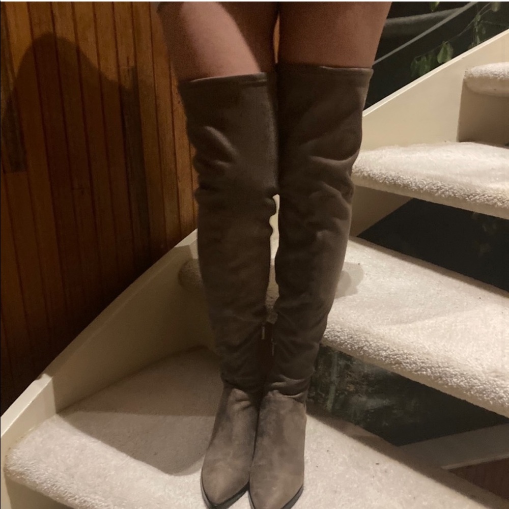 Women Vegan Suede over the knee stretch boots